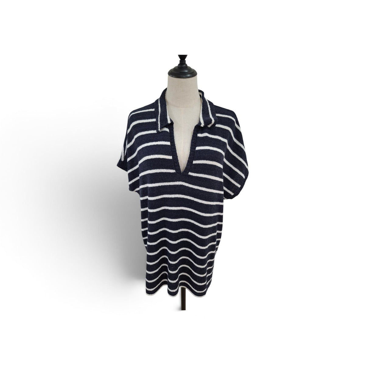 DECJUBA D Luxe Navy and White Striped Knit Top