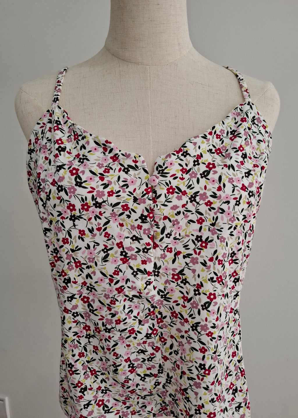Max Pretty Floral Organic Singlet