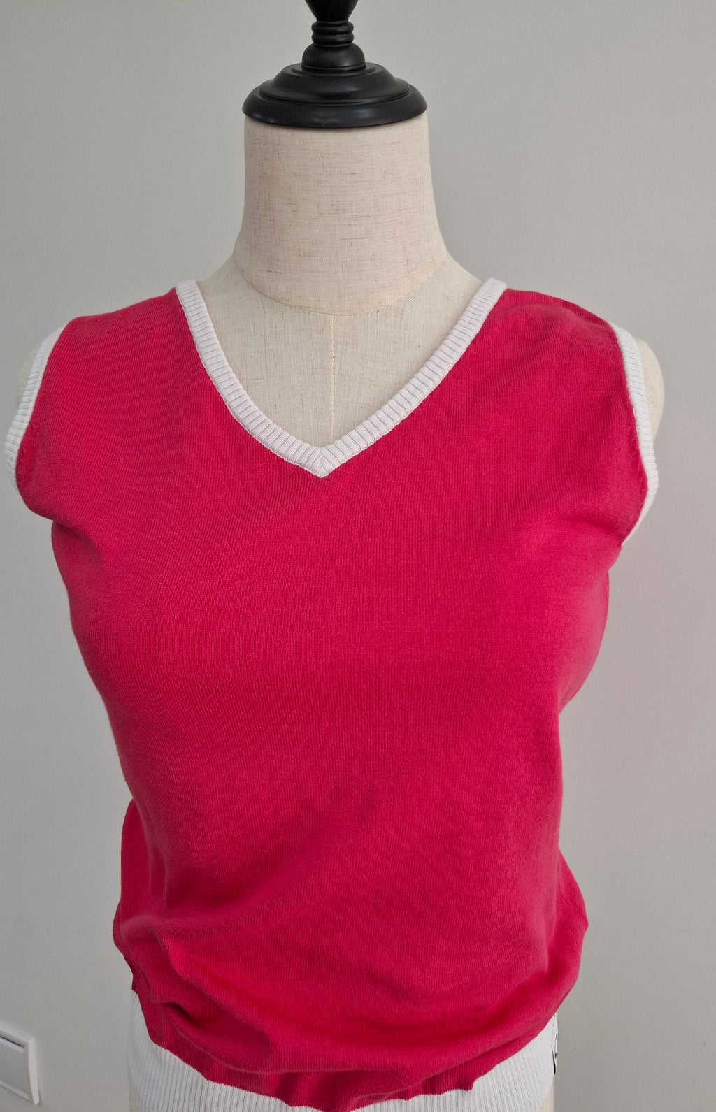 Oakley Hot Pink Knit Sleeveless Top