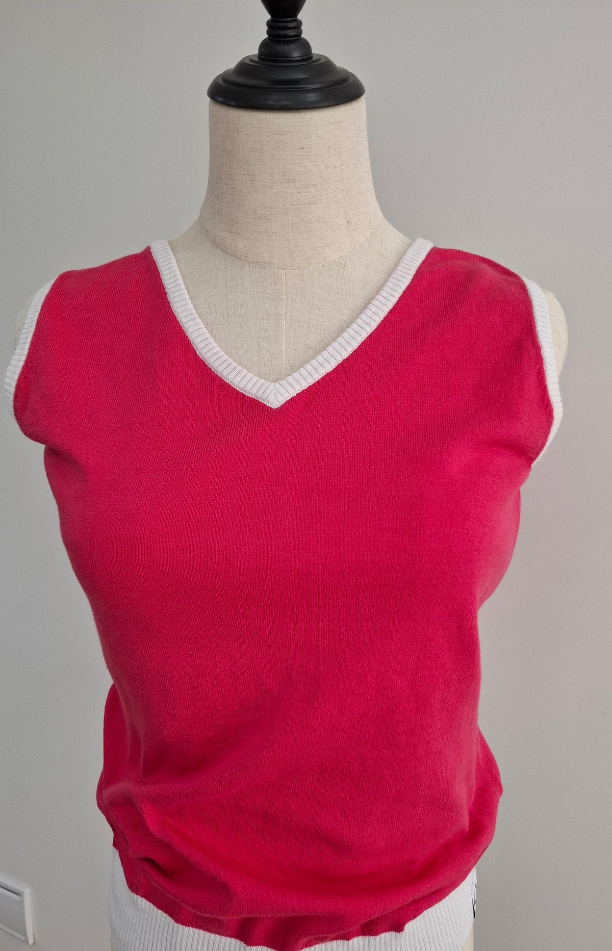 Oakley Hot Pink Knit Sleeveless Top