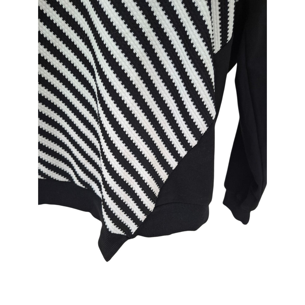 Ketzke Black and White diagonal striped sweater